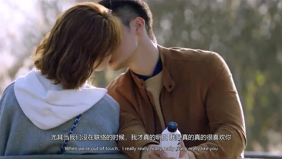 富士康老板娘古堡内过节，换5套行头太奢侈，你咋看？游戏画面